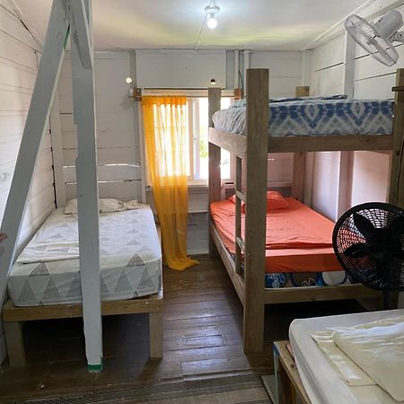 The Bocas Corner Hostel Bocas del Toro Exterior photo
